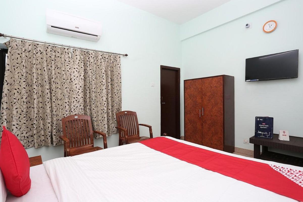 Hotel Lovely Inn ! Puri Purî Extérieur photo